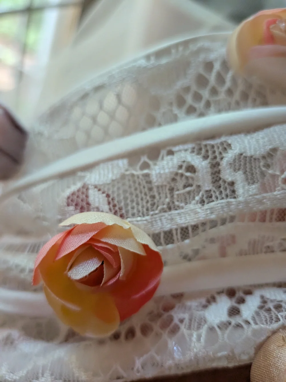 Vintage Floral Bridal Headband Off White
